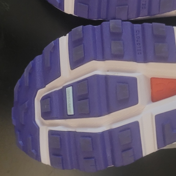 On Cloud running sneakers Cloudvista women's size 10.5. - Picture 7 of 10